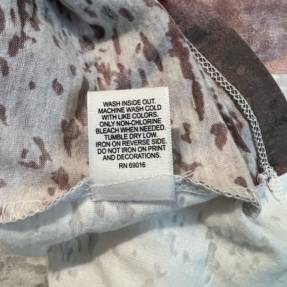 Large Relativity tee - Picture 5 of 5